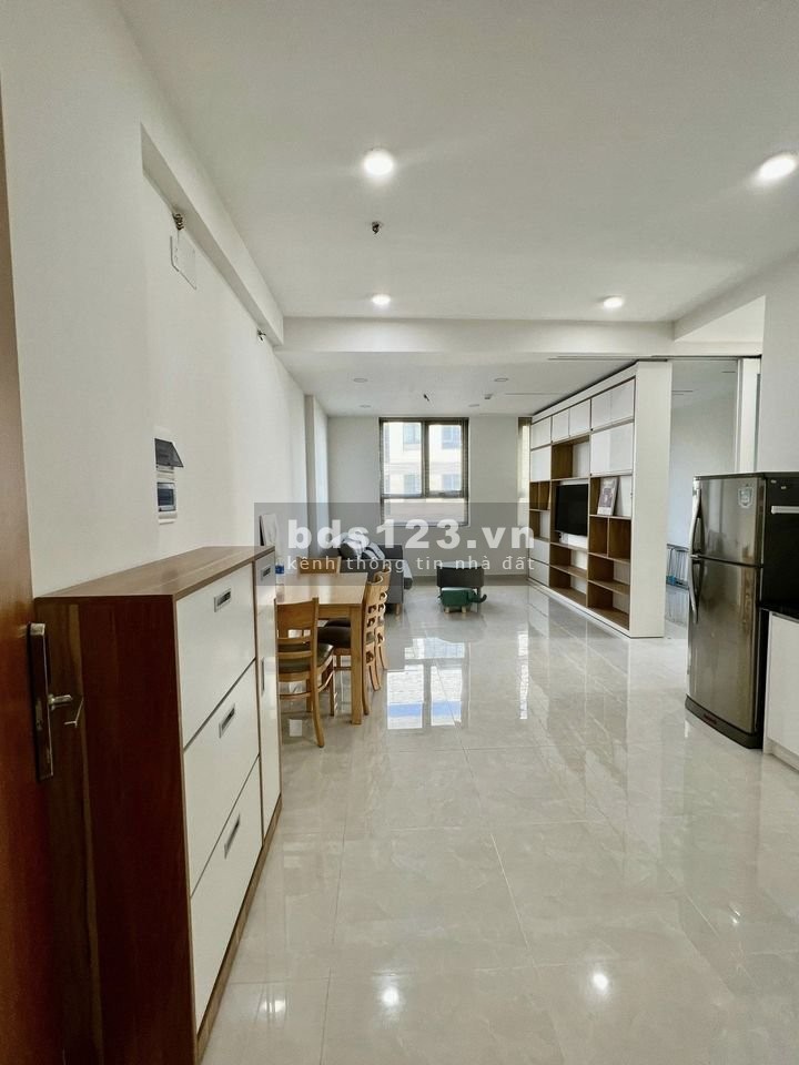 Căn chung cư 65m2, 2p ngủ, 2wc, Nội thất, P3-Tân Bình giá 12tr/tháng