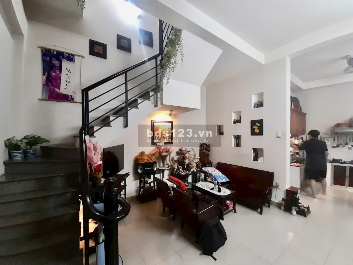NHÀ 3 TẦNG HXT TĂNG BẠC HỔ- PHAN VĂN TRỊ THÔNG 42M2 CHỈ 5 TỶ XÍU CÓ BỚT CHO KHÁCH THIỆN CHÍ