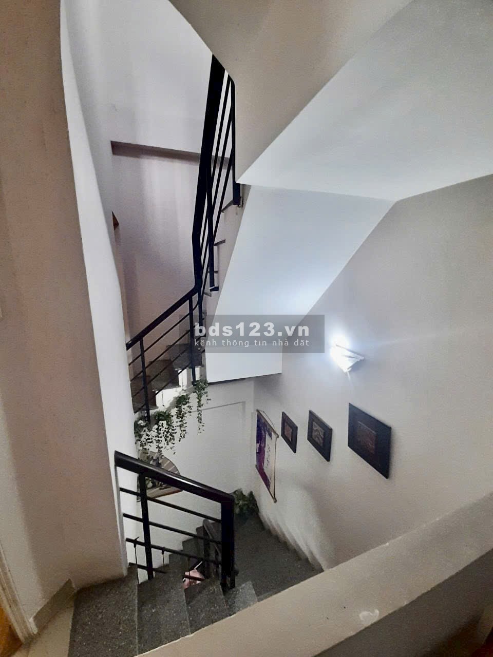 NHÀ 3 TẦNG HXT TĂNG BẠC HỔ- PHAN VĂN TRỊ THÔNG 42M2 CHỈ 5 TỶ XÍU CÓ BỚT CHO KHÁCH THIỆN CHÍ