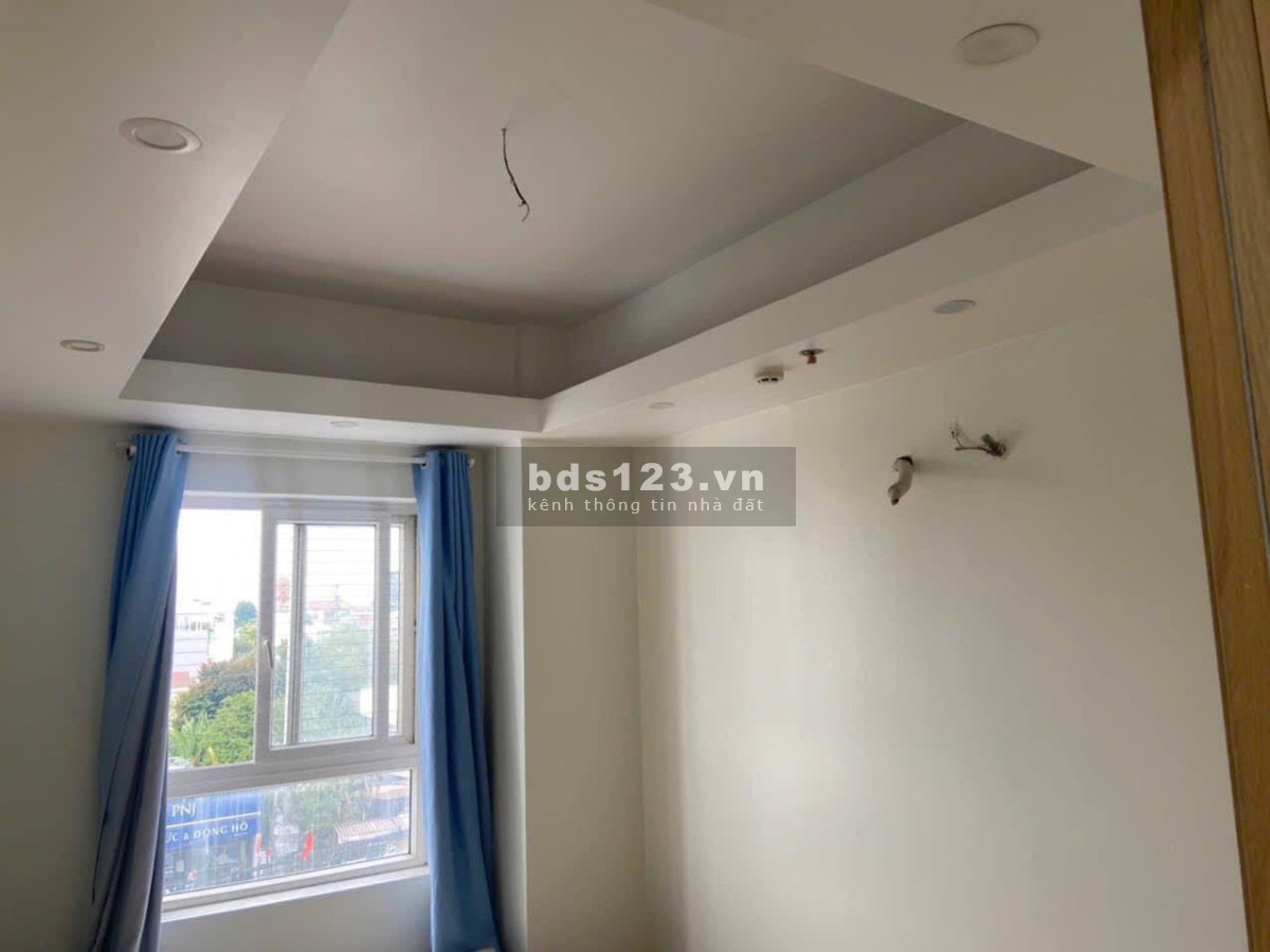 Chung cư ResGreen Tower - Tân Phú: 72m2 2pn 11tr. Tầng cao view thoáng. NT cơ bản