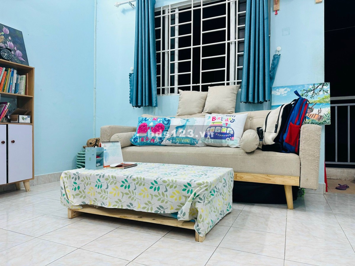Chung cư Phú Thọ - Quận 11 3pn 9tr 70m2 nhà trống