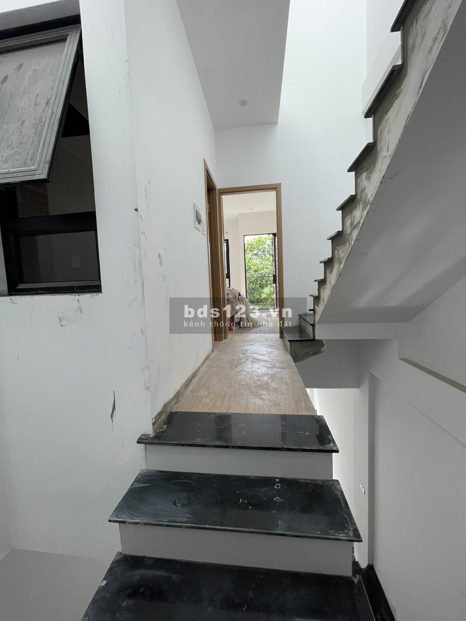 Chỉ 1 tỷ rinh ngay căn nhà tại trung tâm Đại Thành, cách KĐT Đô Nghĩa chỉ 10p đi xe