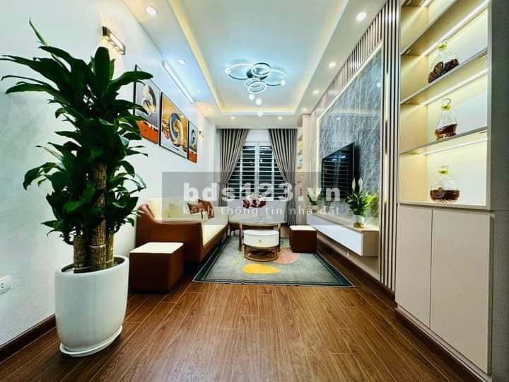 Bán Nhà Gần Đường Láng Hạ, Đống Đa 26m, 6 tầng, mt 3m, giá 5.25 tỷ.