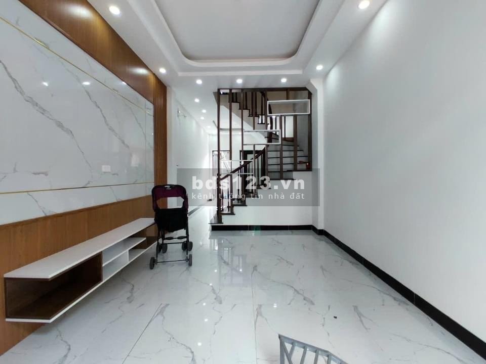 Chỉ 1,79 tỷ sở hữu ngay căn nhà 3 tầng sát vách Hà Đông giá ưu đãi, ô tô đỗ cửa