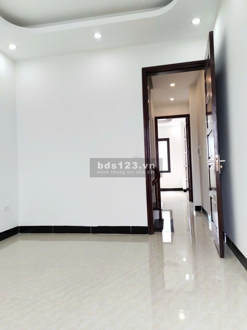Chỉ 1,79 tỷ sở hữu ngay căn nhà 3 tầng sát vách Hà Đông giá ưu đãi, ô tô đỗ cửa