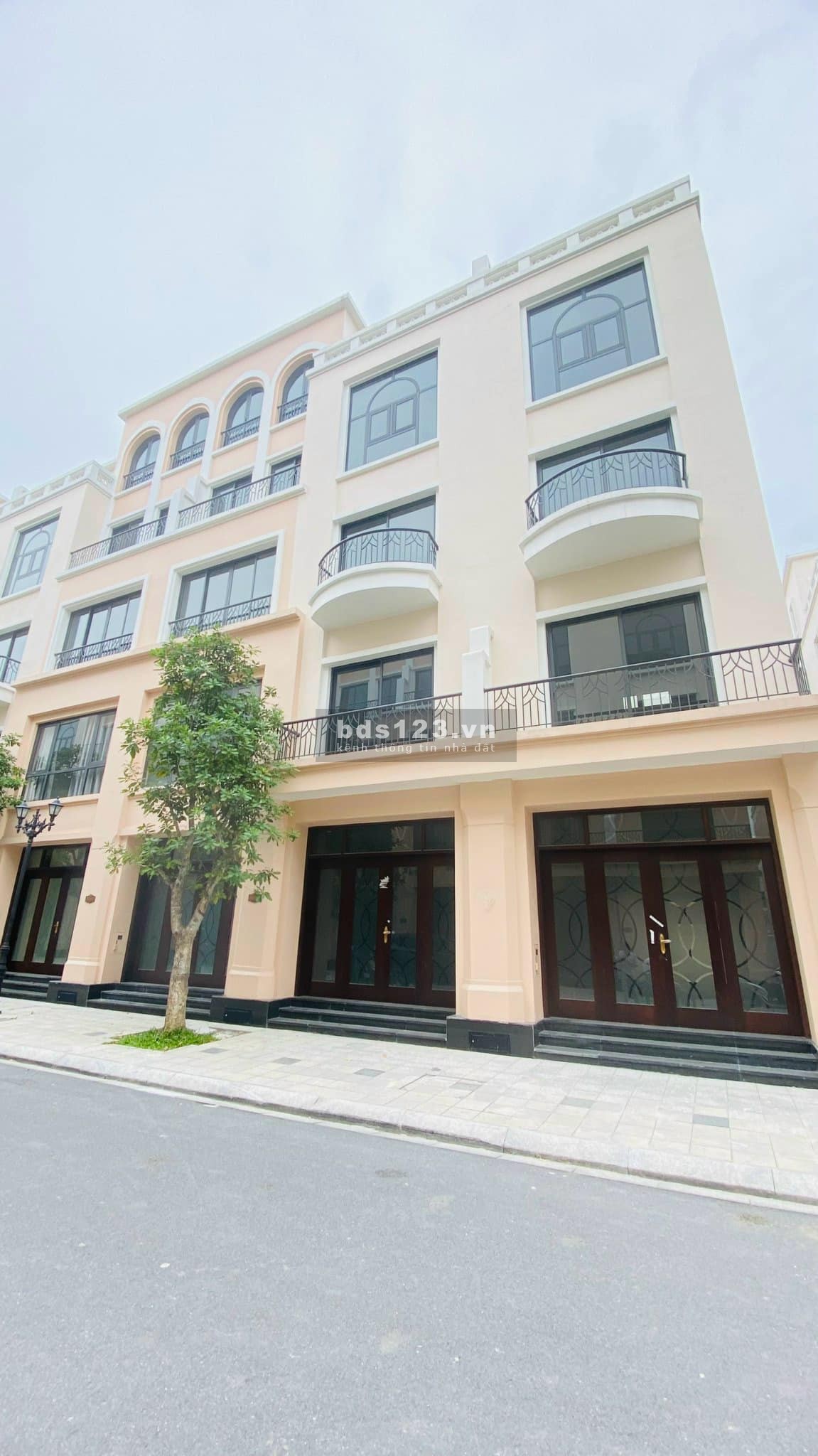 Mua là thắng: Liền kề CX10 dt 63m mặt tiền 5m gần 3 cv, Vinschool kđt Vinhomes Ocean Park2 7,4 tỷ