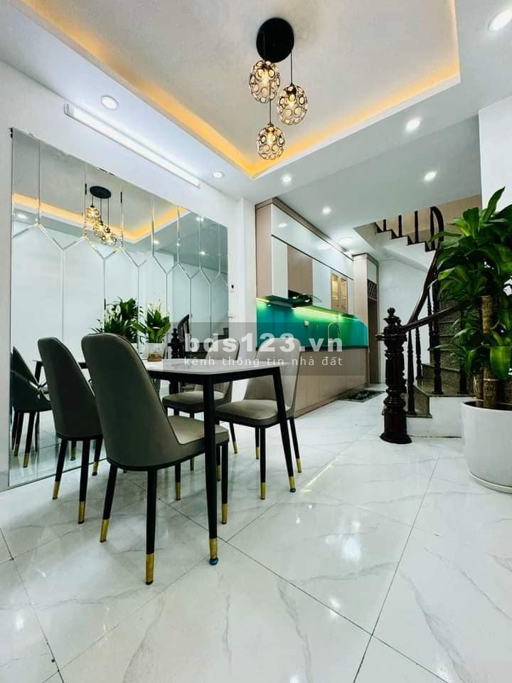 Bán Nhà Gần Đường Láng Hạ, Đống Đa 26m, 6 tầng, mt 3m, giá 5.25 tỷ.