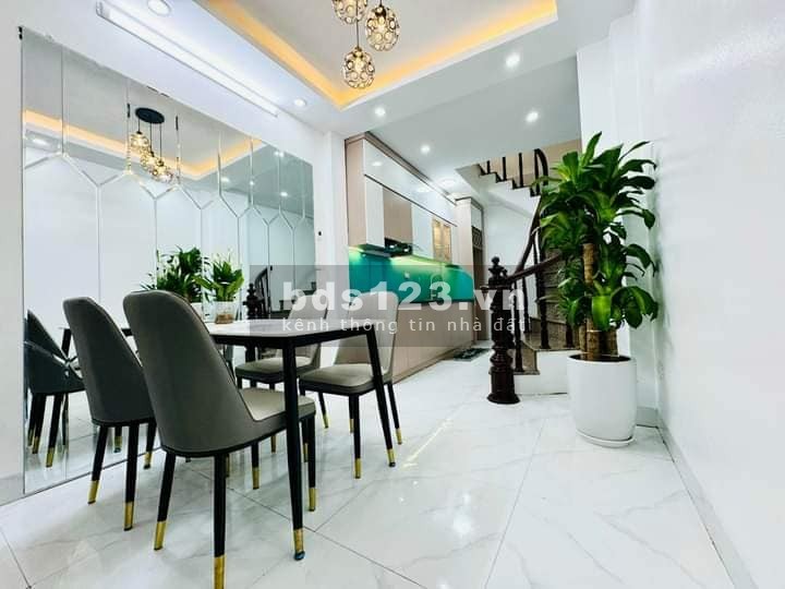 Bán Nhà Gần Đường Láng Hạ, Đống Đa 26m, 6 tầng, mt 3m, giá 5.25 tỷ.