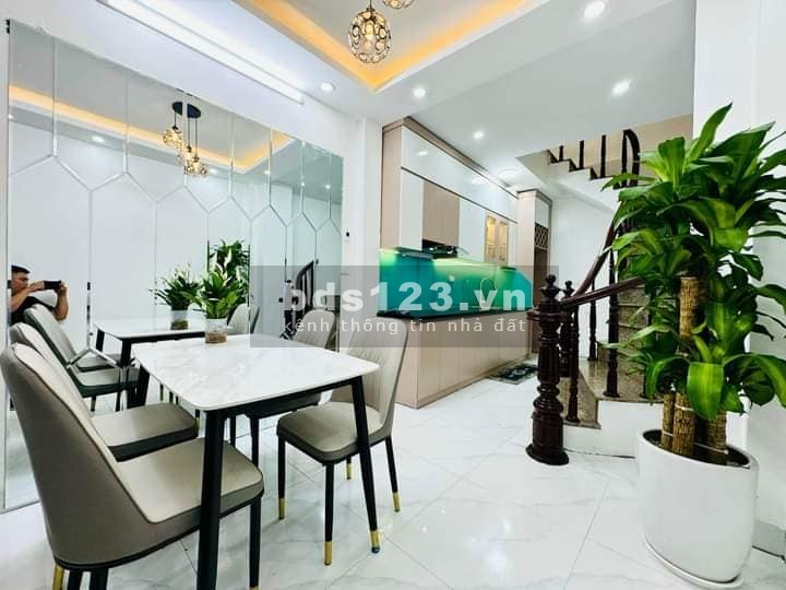Bán Nhà Gần Đường Láng Hạ, Đống Đa 26m, 6 tầng, mt 3m, giá 5.25 tỷ.