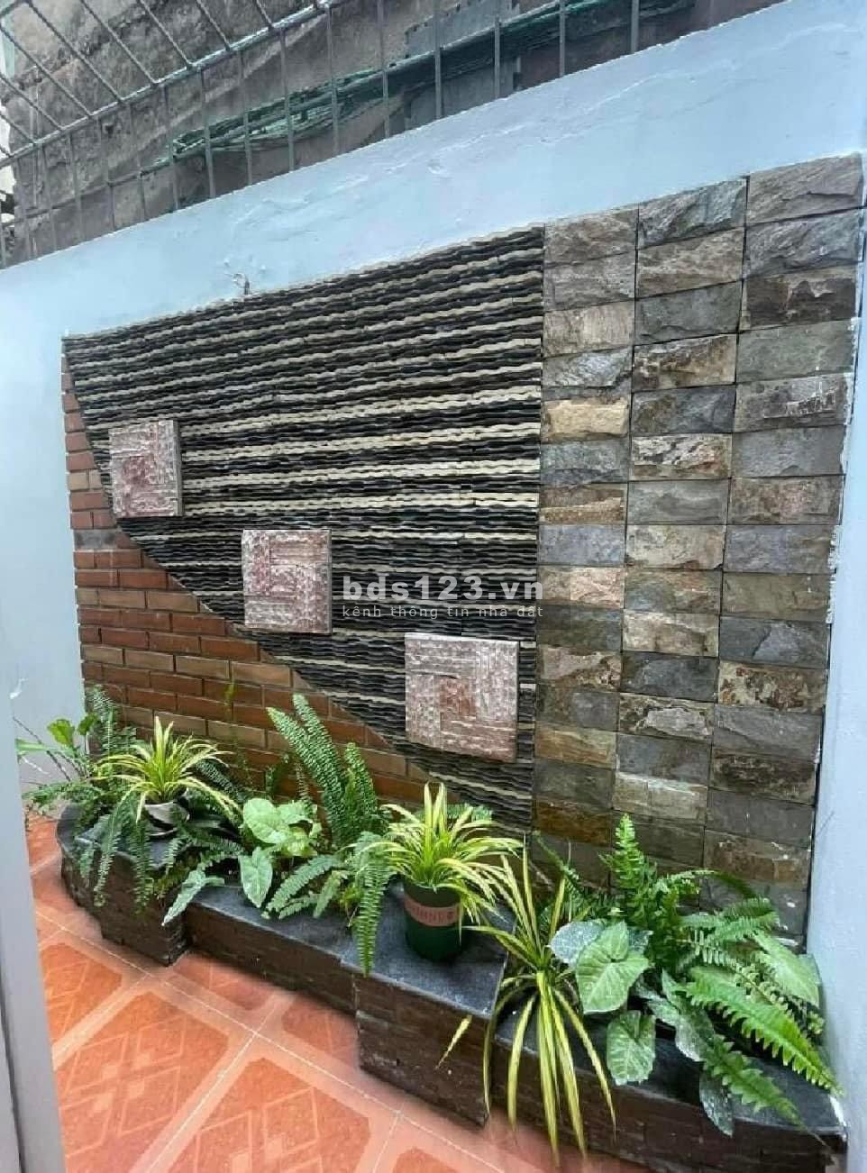 Nhà dân xây ở sướng. Đẹp sang. Full mọi thất - dân xây chắc chắn, 51m, St: 4 tầng