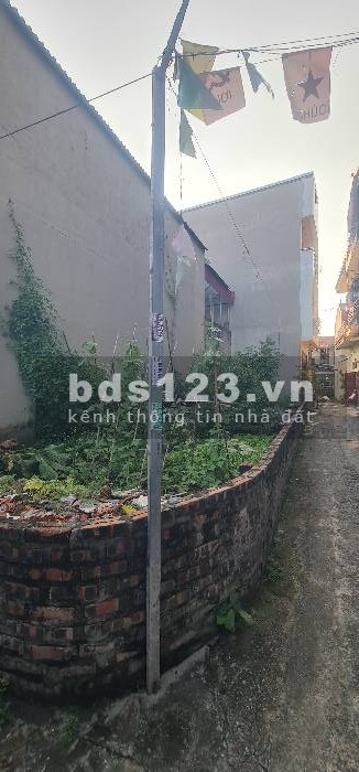 TÀI CHÍNH 3.1 TỶ CÓ 76 M ĐƯỜNG VÂN NỘI HAI MẶT THOÁNG.
