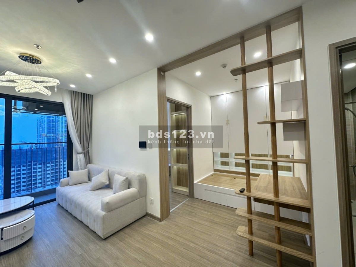 Thuê Nhà Vinhomes Smart City 1n+1 giá 8tr5