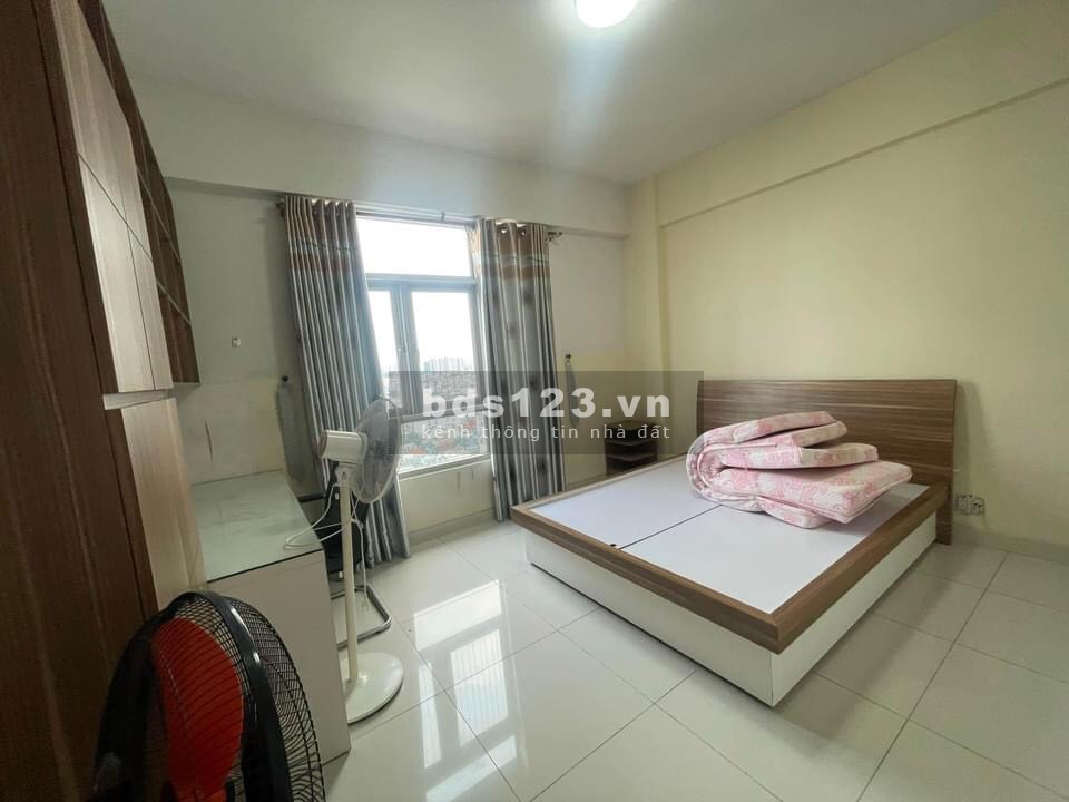 Chung Cư 590 CMT8 - Quận 3 70m2 2pn, 2wc 11tr5/th. Nội thất đầy đủ, tầng cao view thoáng
