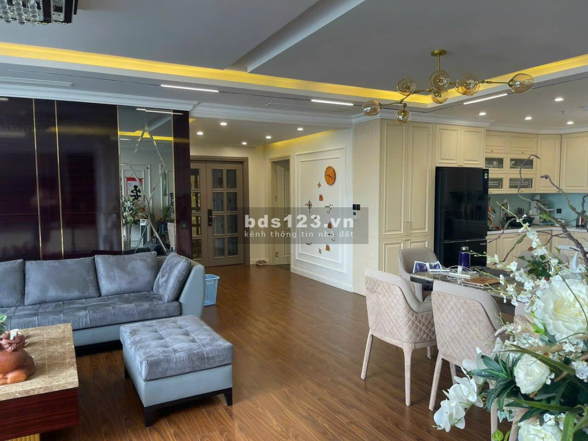 khách sạn 3 * tiêu chuẩn tỉ lệ lấp phòng đến 70% / tháng