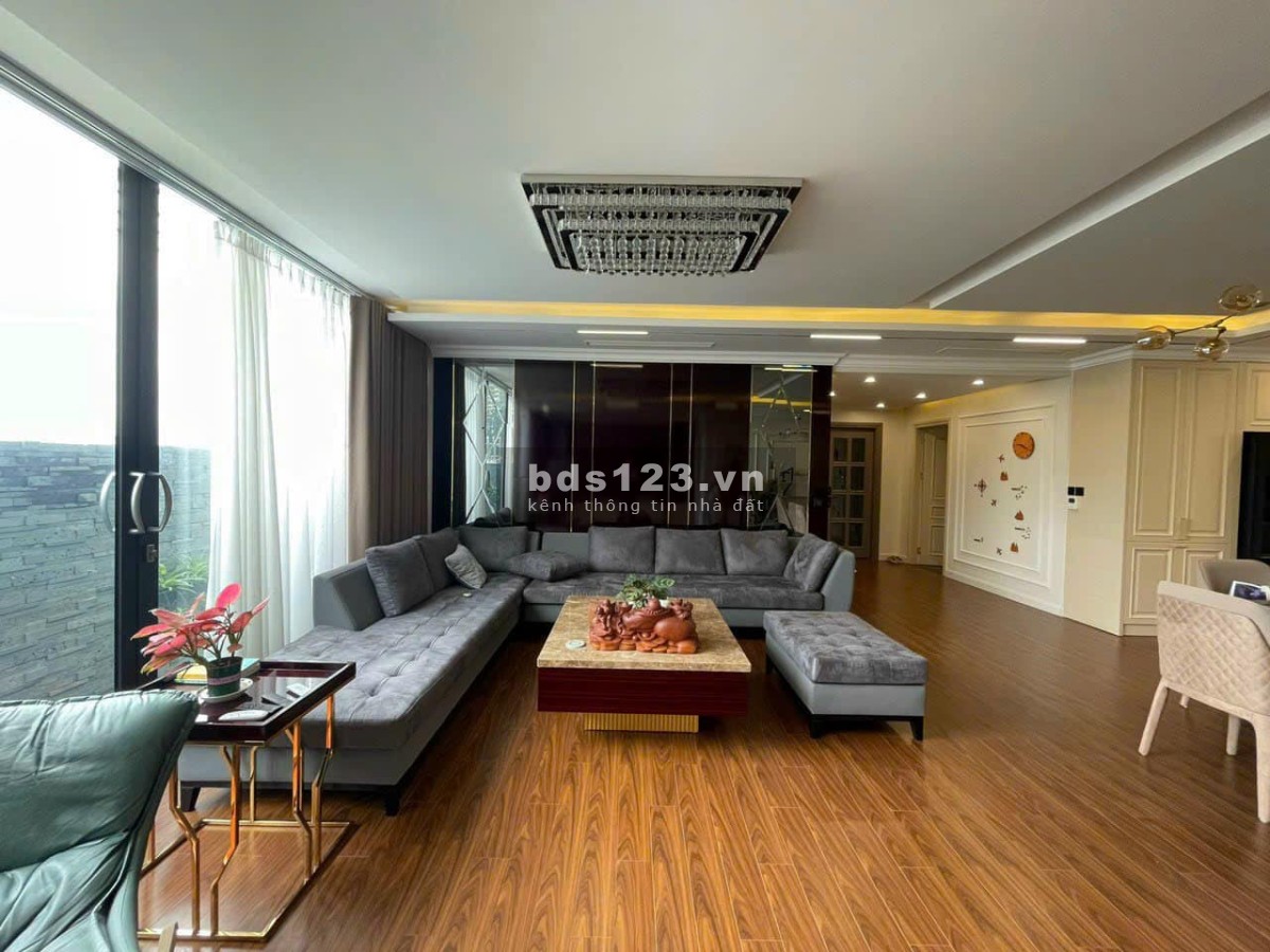 khách sạn 3 * tiêu chuẩn tỉ lệ lấp phòng đến 70% / tháng