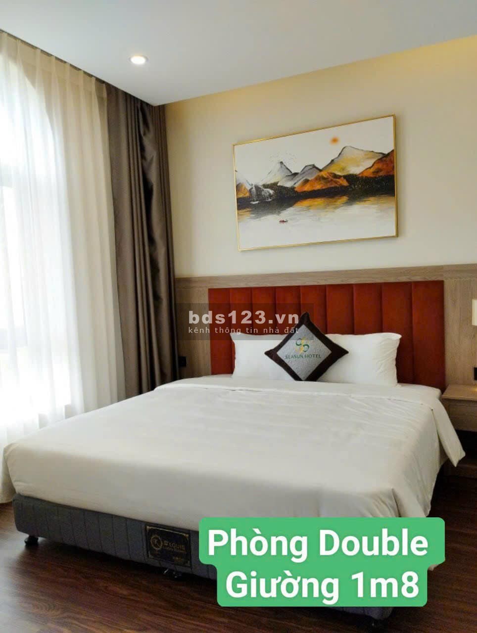 khách sạn 3 * tiêu chuẩn tỉ lệ lấp phòng đến 70% / tháng
