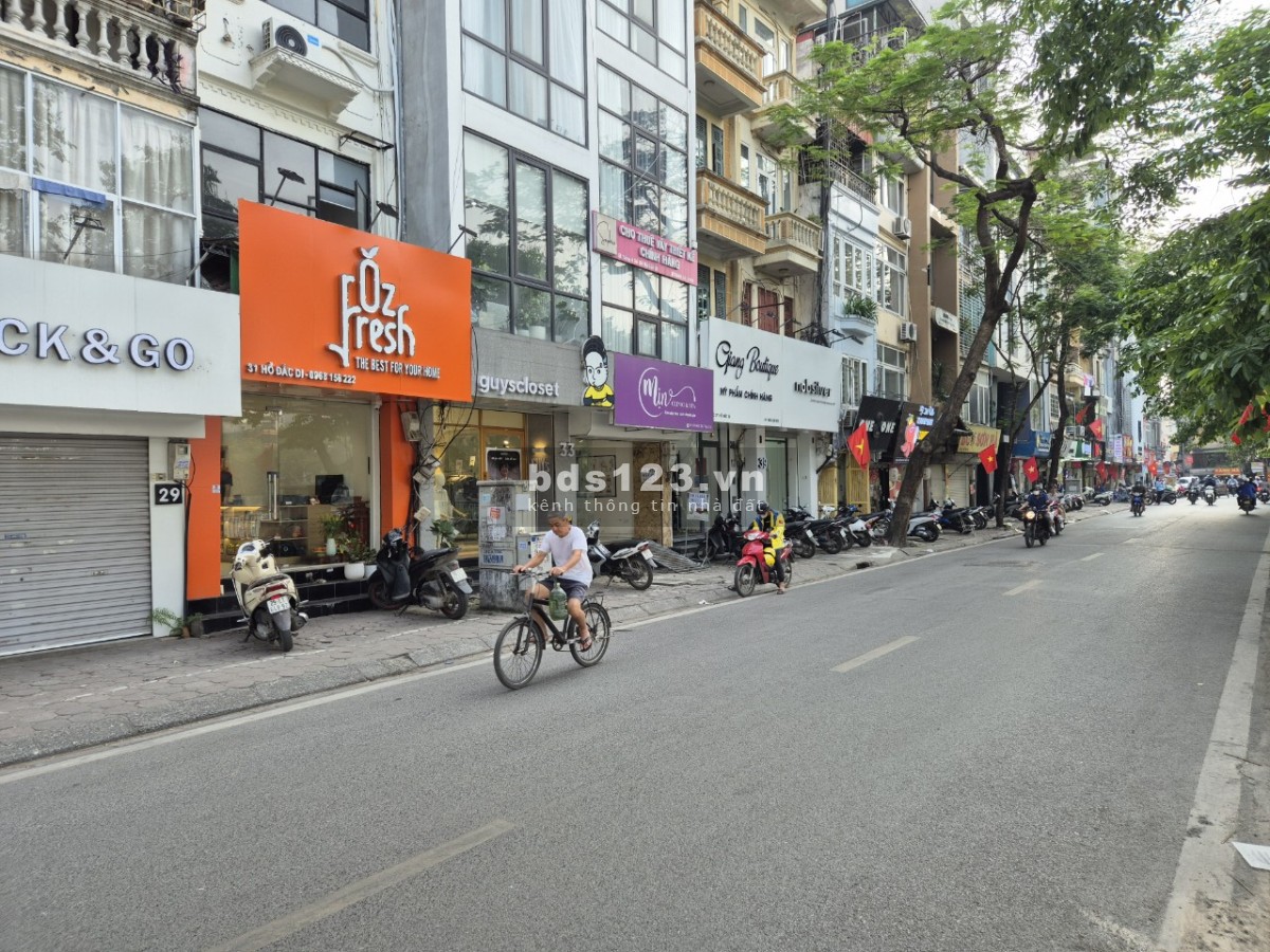Cho thuê nhà mặt tiền phố Hồ Đắc Di, 100m²x 4 tầng