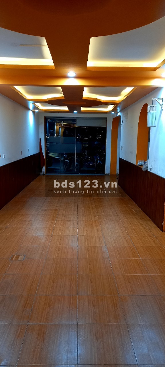 Cho thuê nhà mặt tiền phố Hồ Đắc Di, 100m²x 4 tầng