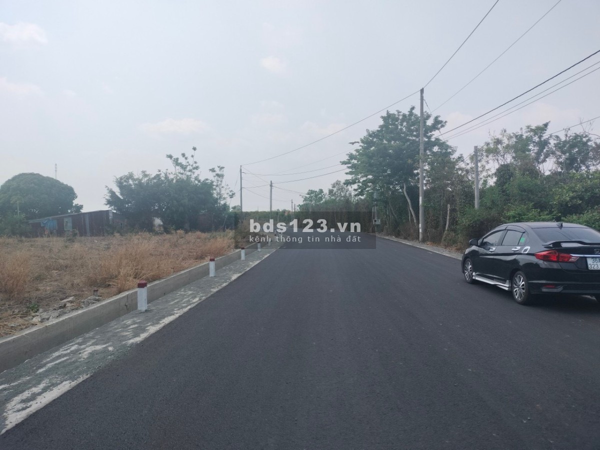 Bán Đất Chính Chủ Lộc Ninh - Bình Phước 250m2 giá 350tr