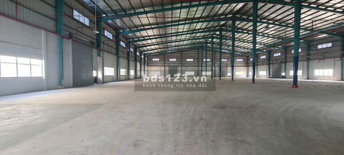 Cho thuê Xưởng 3450 m2 Gía : 410 triệu/tháng trong KCN Bến Cát