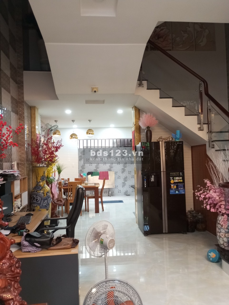 Bán nhà Thành Phố Dĩ An kế bên đường Phạm Văn Đồng