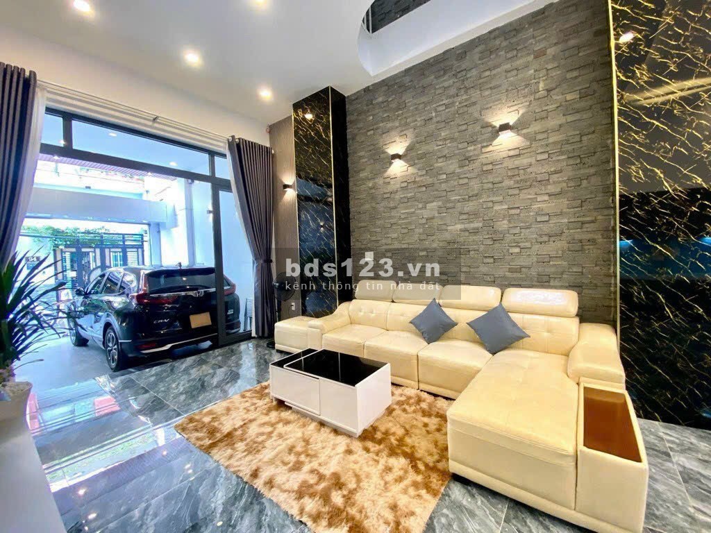 Chính Chủ Cần Bán Nhà Hùng Vương Quận 5 Hẻm Xe Hơi Giá Tốt