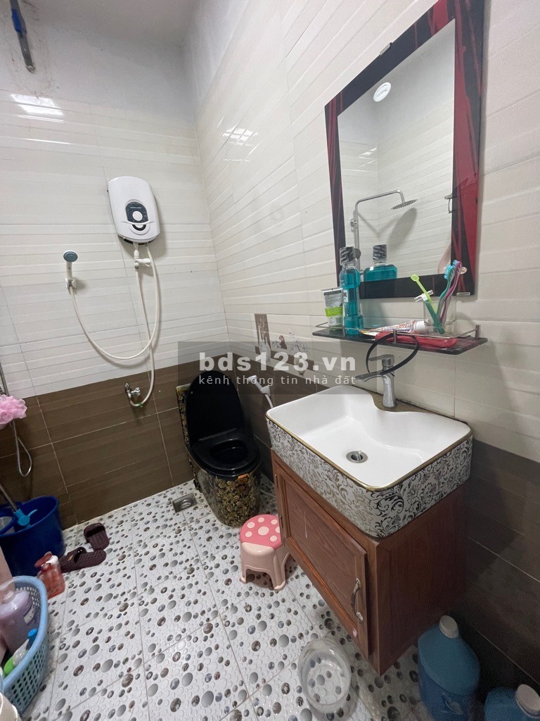 Bán Nhà Thích Quảng Đức, P.5, Phú Nhuận, HXH Đỗ Cửa, 41M2, 2 Tầng, Chỉ 4.35 Tỷ.