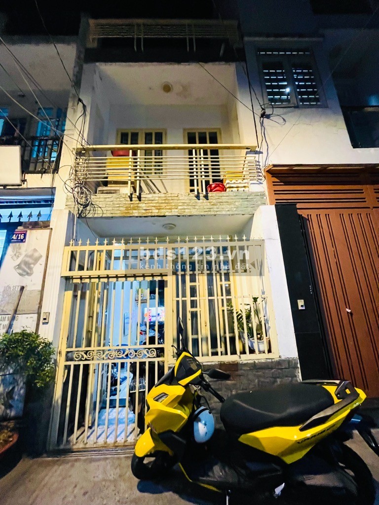 Hạ Sập Sàn Không Còn Hàng Tương Tự, nhà 1 Trệt, 1 Lầu, 2 Phòng Ngủ 2 WC