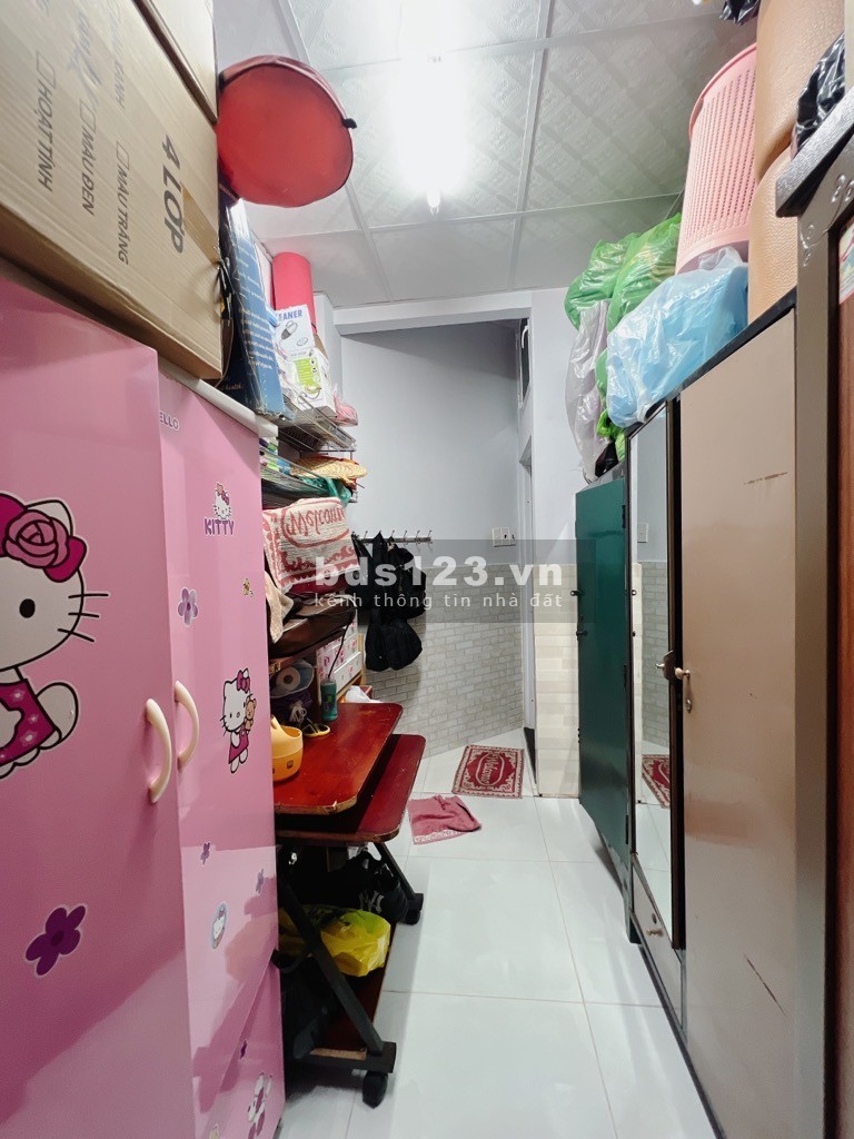 Bán Nhà Mặt Tiền Đường Số Khu Dân Cư Hiện Hữu Q4