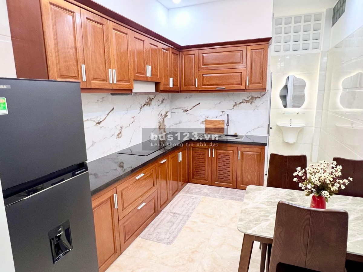 CẦN BÁN SIÊU PHẨM NHÀ PHỐ Ở HẢI CHÂU - ÔNG ÍCH KHIÊM - GẦN BIỂN - Ô TÔ TẬN NHÀ - 3 TẦNG
