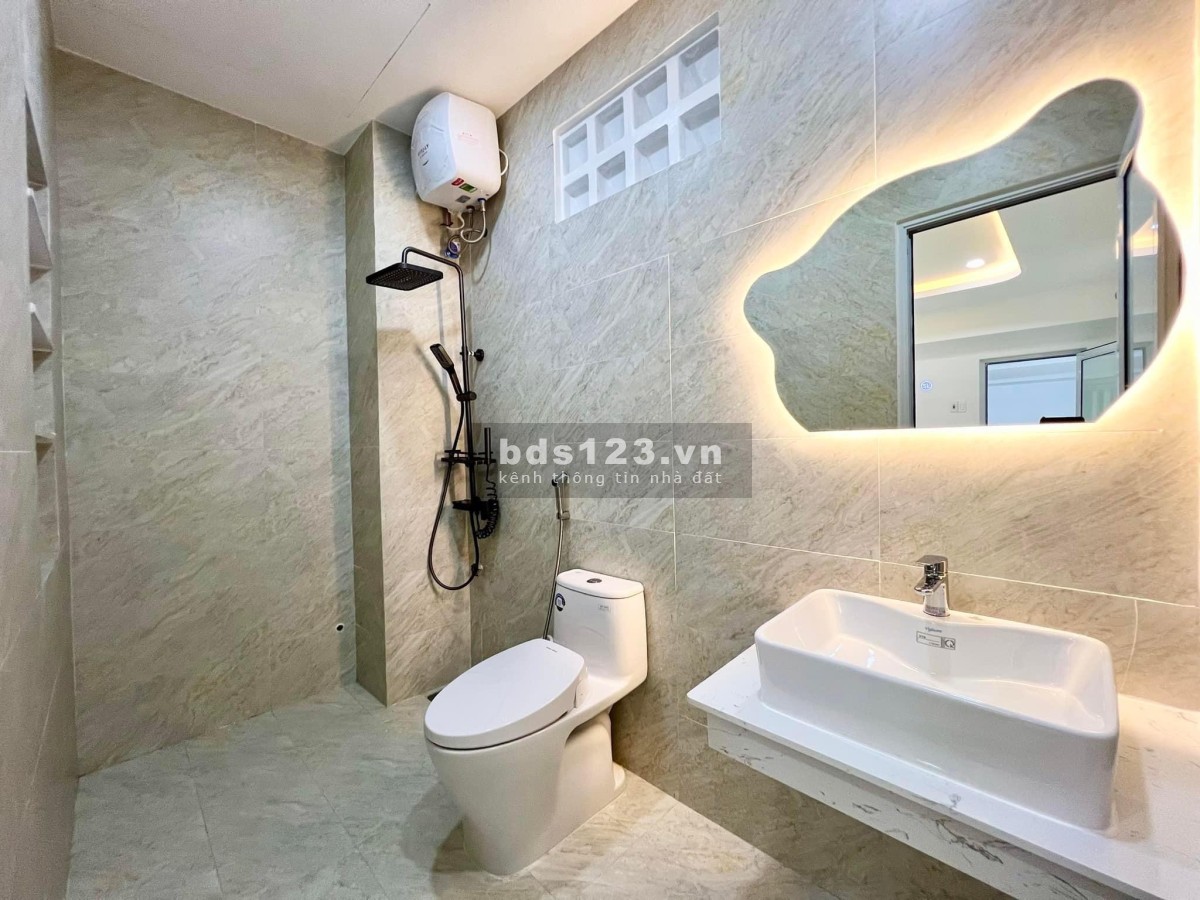CẦN BÁN SIÊU PHẨM NHÀ PHỐ Ở HẢI CHÂU - ÔNG ÍCH KHIÊM - GẦN BIỂN - Ô TÔ TẬN NHÀ - 3 TẦNG