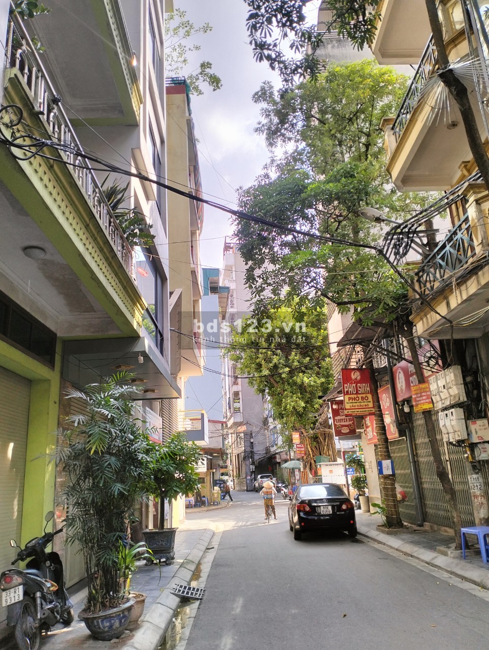Siêu hiếm! Bán nhà phố Hoàng Ngân Cầu Giấy. Kinh doanh, oto vào nhà.