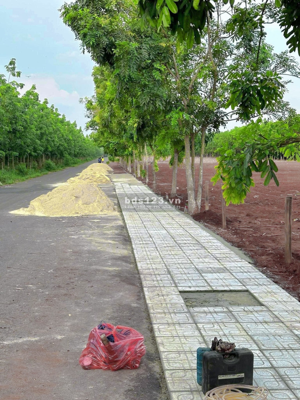 Bán đất xây trọ ngay KCN, đường nhựa 8m