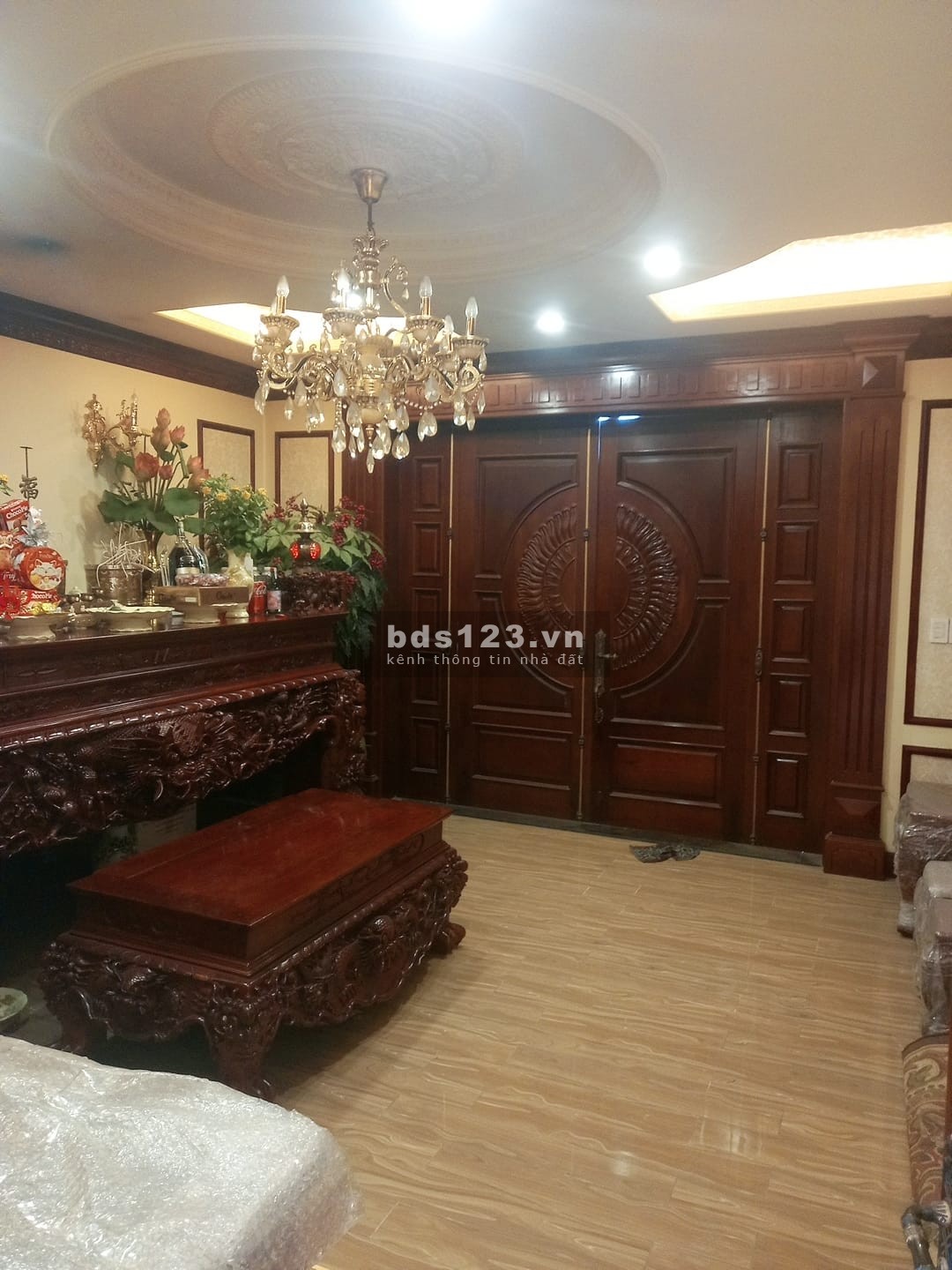 Bán nhà mặt phố 7 tầng Hồ Tùng Mậu Cầu Giấy 70m2 mt 5m 35 tỷ mặt đường nhà mới đẹp.