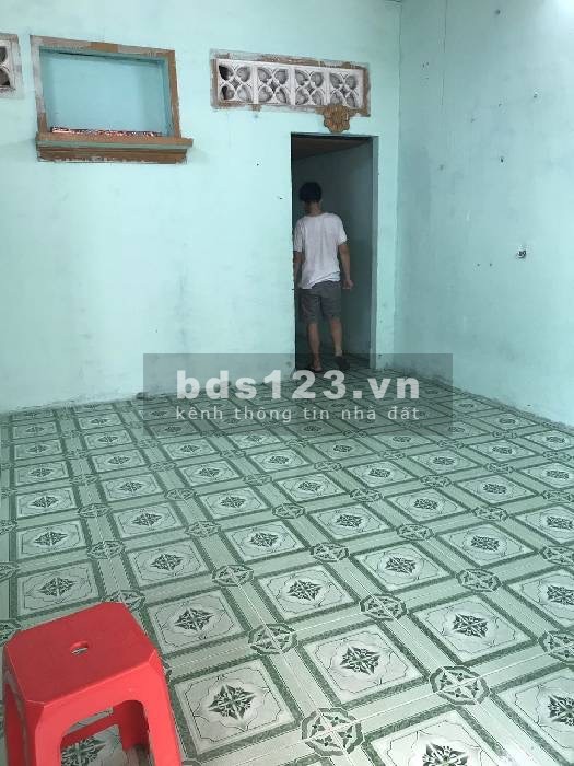 BÁN NHÀ ĐẸP NGANG KHỦNG 60M2 - CÁCH QL13 ĐÚNG 20M - NHÀ CẤP 4 KẾT CẤU KIÊN CỐ - CHỈ 3,3 TỶ
