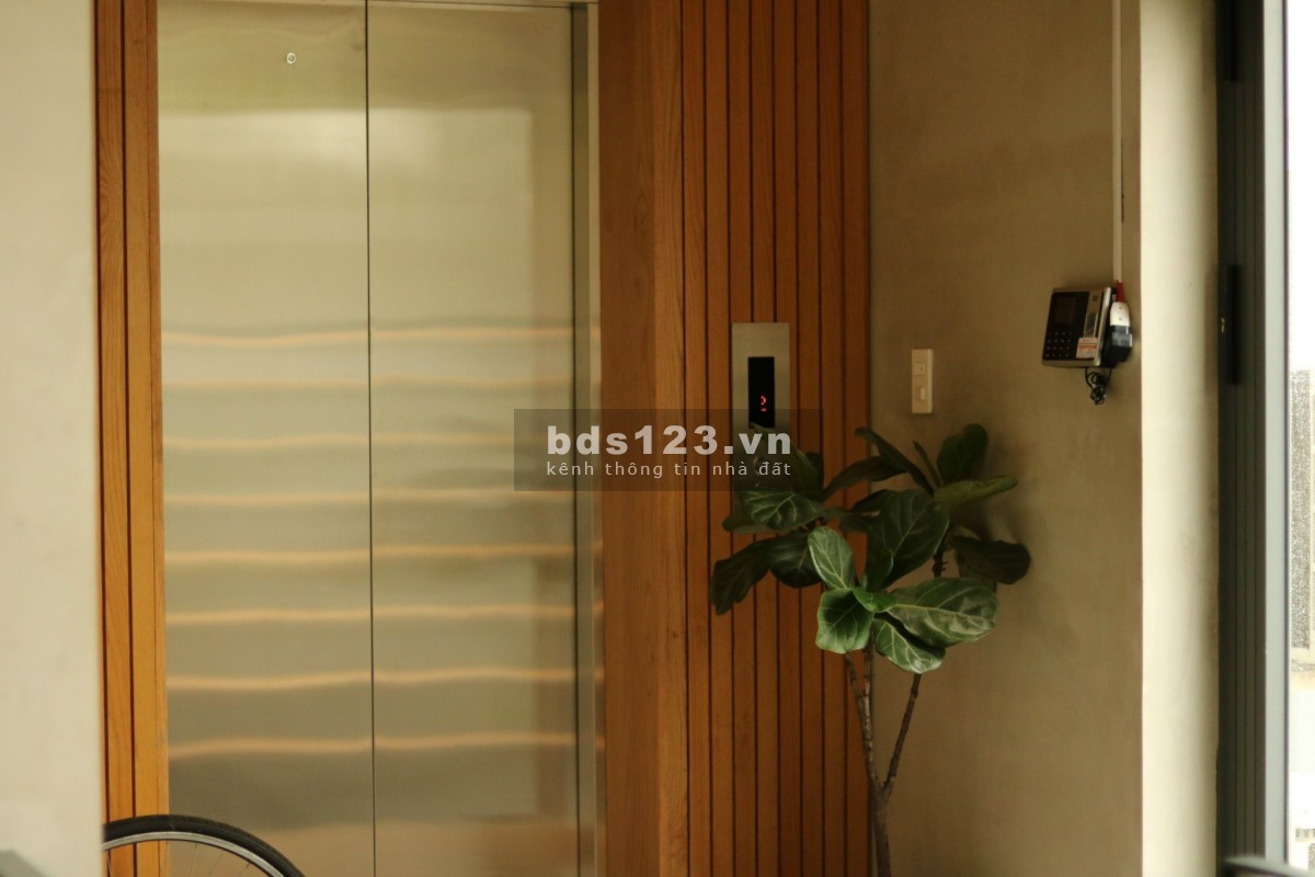 Bán nhà biệt thự Quận 2 đường Nguyễn Duy Trinh gần Chợ Tân Lập TP Thủ Đức (200m2) 25.5 tỷ