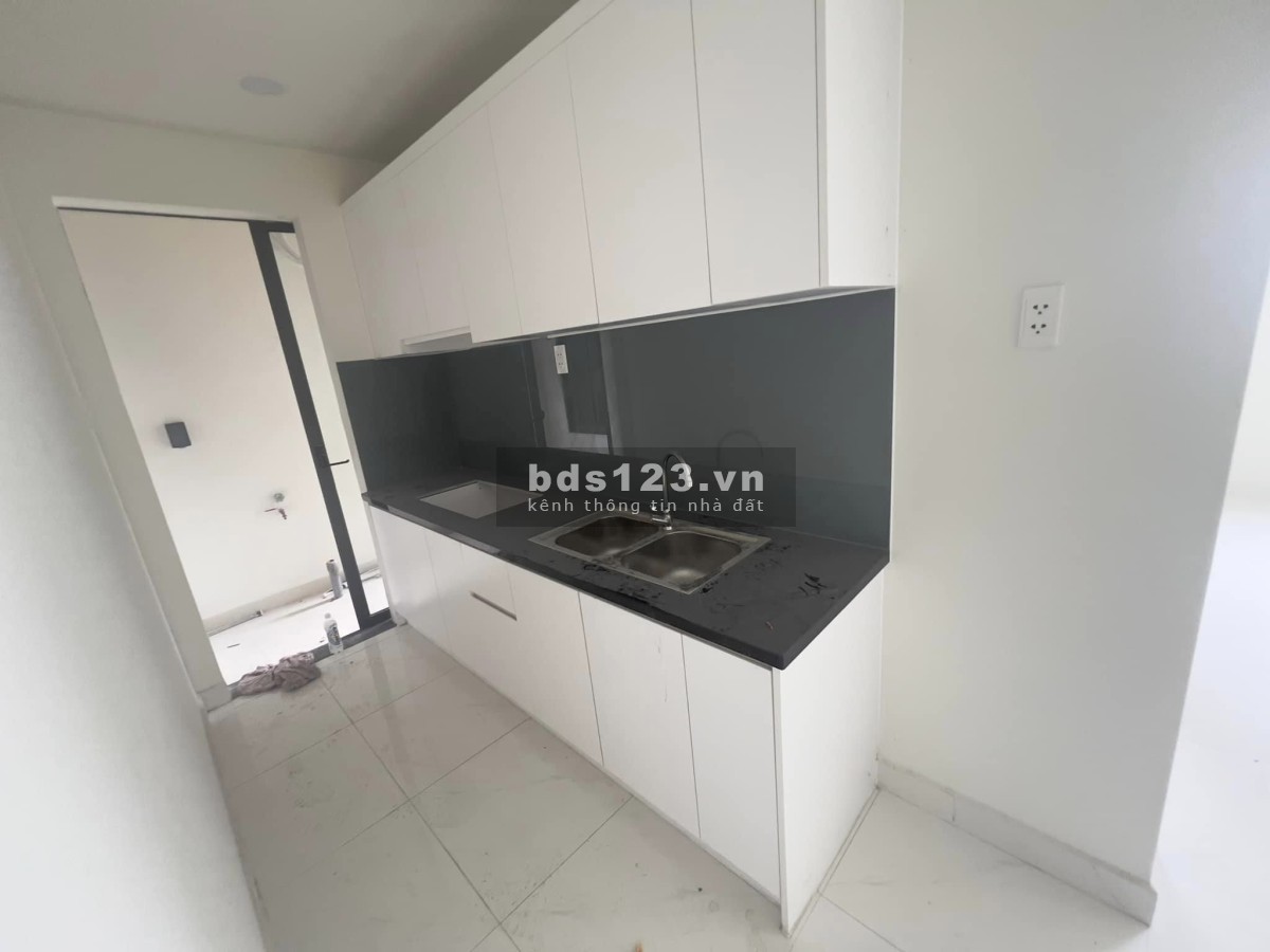 BÁN SHOPHOUSE 1TRỆT 1LẦU 2PN 3WC PHẠM THẾ HIỂN P6 Q8 DT 151M2 GIÁ 5TỶ7 - Lh: 038 573- 2612