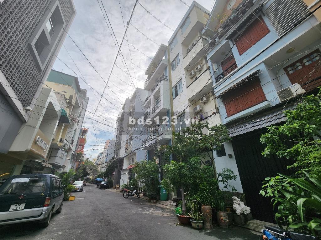 BÁN GẤP NHÀ 2 mặt tiền 48m2 5 lầu khu VIP kế bên chợ Hòa Hưng ở CMT8 Quận 10 giá chỉ hơn 7 tỷ.