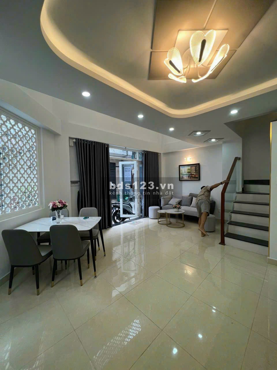 BÁN GẤP NHÀ ĐẸP BÌNH THẠNH 50M2 NGUYỄN LÂM