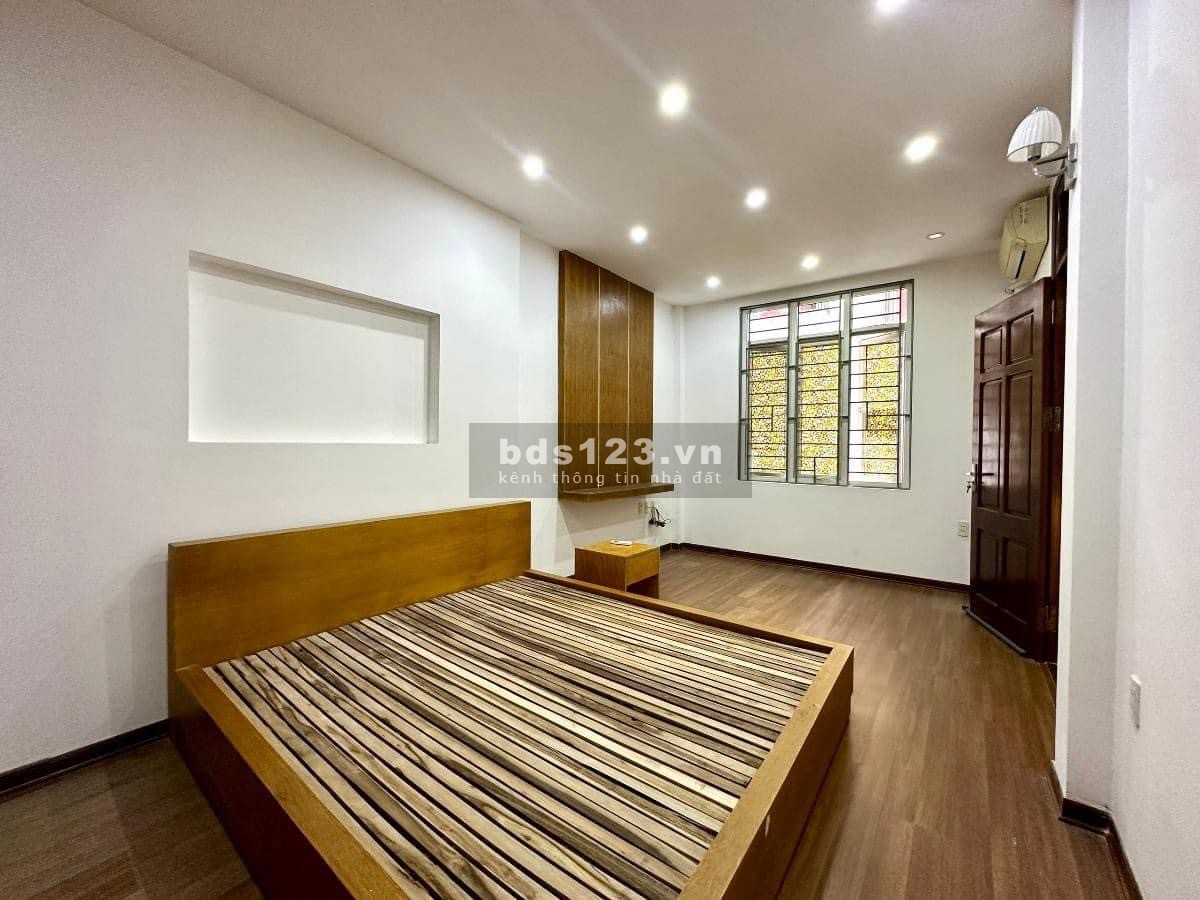Hiếm Có Khó Tìm TT Mỹ Đình -Gần Bến Xe - 34m x 5 tầng chỉ 6.x Tỷ - Ngõ Thông Thoáng