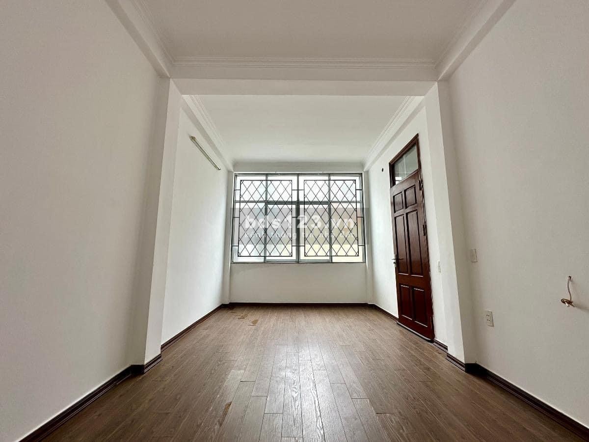 Hiếm Có Khó Tìm TT Mỹ Đình -Gần Bến Xe - 34m x 5 tầng chỉ 6.x Tỷ - Ngõ Thông Thoáng