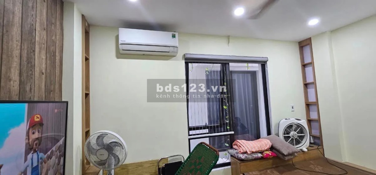 Quá rẻ! Siêu phẩm vào ở luôn, giá nhỉnh 3 tỷ tại phố Trần Duy Hưng, quận Cầu Giấy.