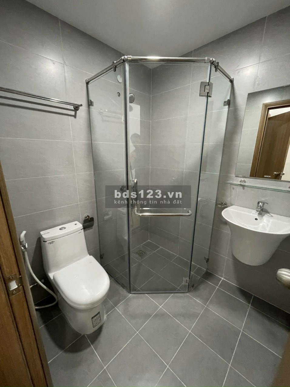 Bcons Green View 2PN 2WC - giá 1tỷ550 Bao toàn bộ thuế phí
