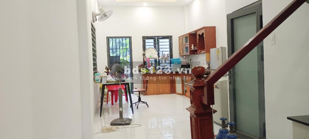 Bán Nhà 4 Tầng - 100m2 - Hẻm 6m Thông - Nguyễn Duy Trinh - Phú Hữu - Quận 9 - Nhỉnh 5 tỷ