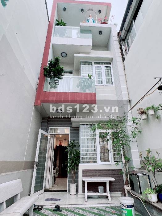 Nhà MT Phạm Thế Hiển, P4, Q8, gần chợ tiện kinh doanh buôn bán