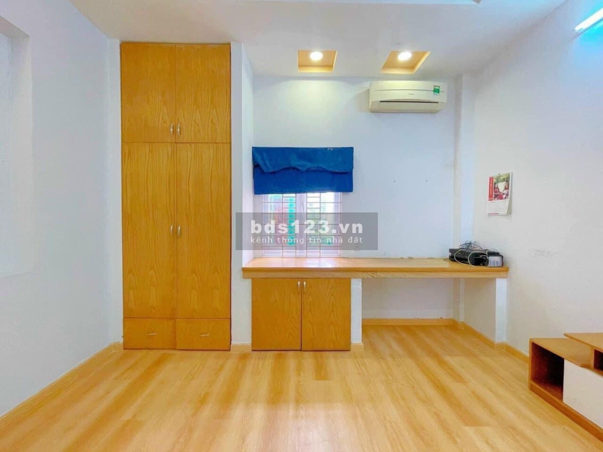 Cần tiền xoay sở bán gấp nhà 59m2 2tỷ150 Phạm Văn Chiêu, P14, Gò Vấp. Sổ riêng pháp lí đầy đủ