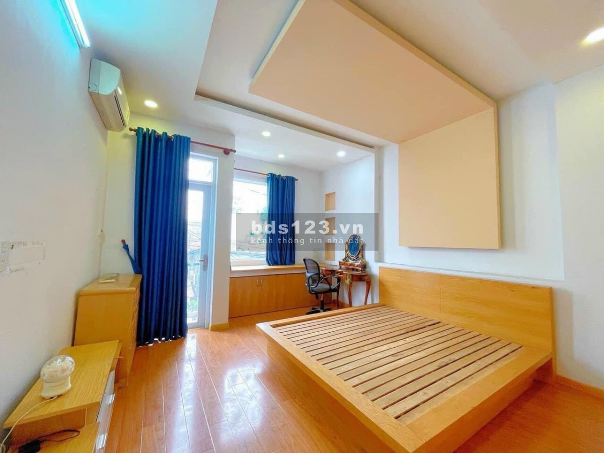 Cần tiền xoay sở bán gấp nhà 59m2 2tỷ150 Phạm Văn Chiêu, P14, Gò Vấp. Sổ riêng pháp lí đầy đủ