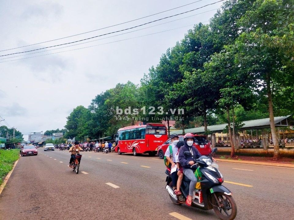 Còn 3 lô ngợp 5x46 Khu công nghiệp Minh Hưng Tân Quan