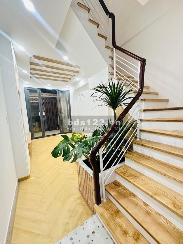 CHỦ NHÀ BÁN GẤP NHÀ ĐẸP NGUYỄN VĂN LƯỢNG GV 40M2
