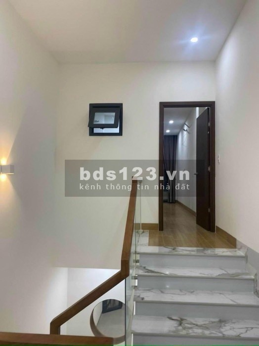 NHÀ MỚI FULL NỘI THẤT GỖ ĐƯỜNG TRẦN XUÂN SOẠN Q.7, HẺM Ô TÔ, ĐÃ HOÀN CÔNG_GIÁ 7,5 TỶ